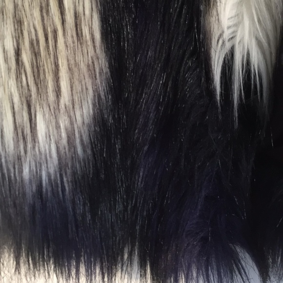 Fur vest super cool - Picture 4 of 15